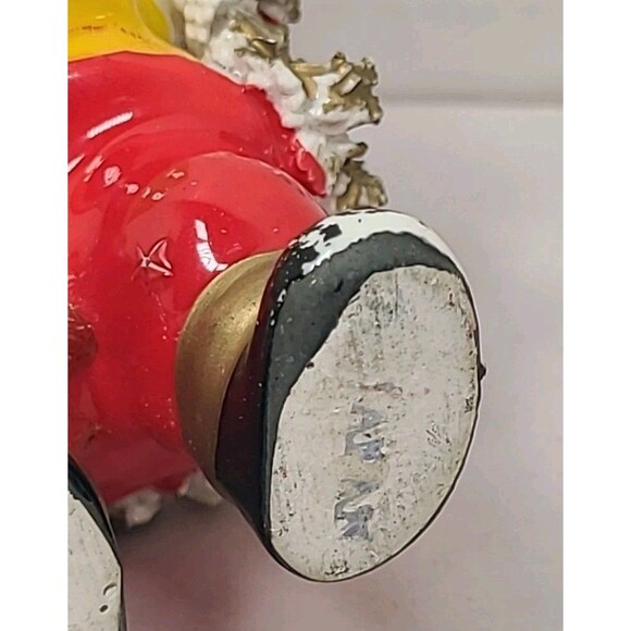 2 Vintage Ceramic Spaghetti Santa Claus 4.5" Tall Christmas Figurines - Picture 8 of 9